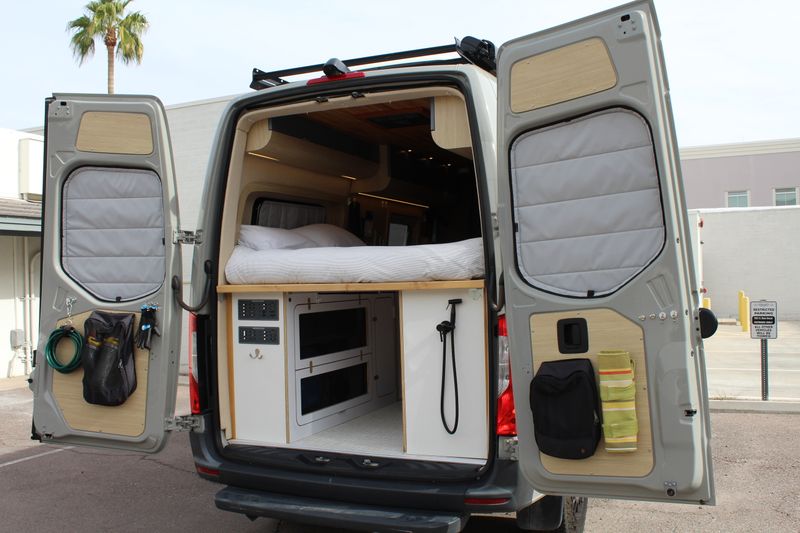 Picture 3/44 of a 2022 4x4 Sprinter Mercedez 144WB High Roof for sale in Phoenix, Arizona