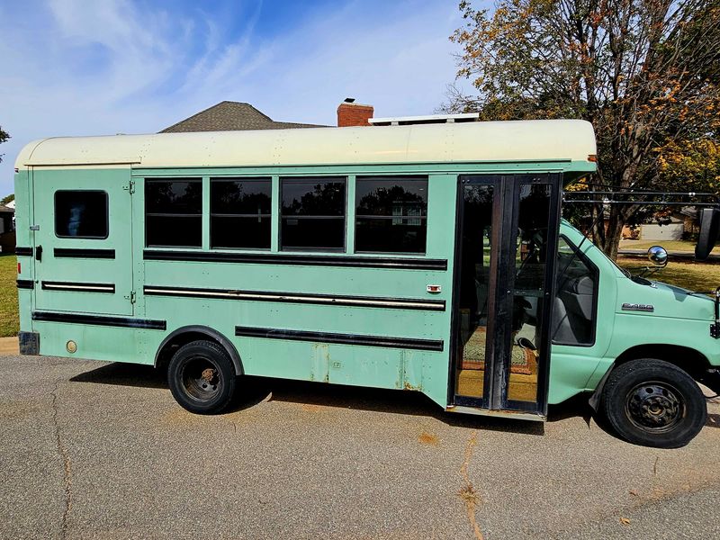 Picture 1/10 of a 2006 Ford E450 6.0L Diesel Conversion for sale in Weatherford, Oklahoma