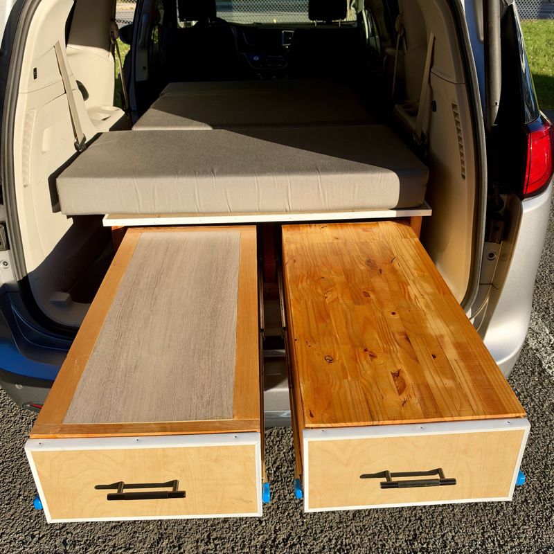 Camper For Sale: CHRYSLER PACIFICA CAMPER MINIVAN – BED + STORAGE – RE