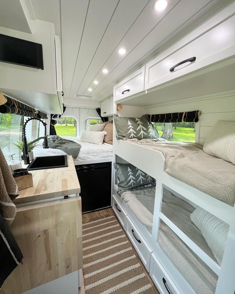 Picture 4/24 of a “North” Family Campervan by Safe + Sonder Vans for sale in Battle Creek, Michigan