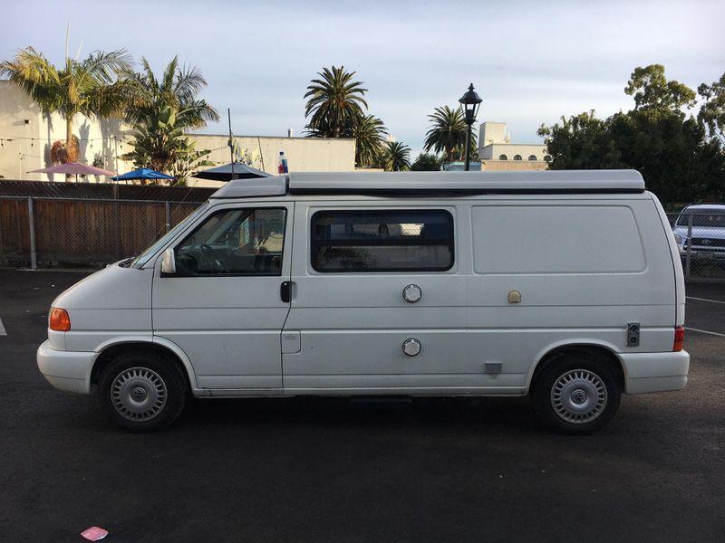 Picture 1/10 of a 1999 Volkswagon Eurovan Camper (Winnebago) for sale in Claremont, California
