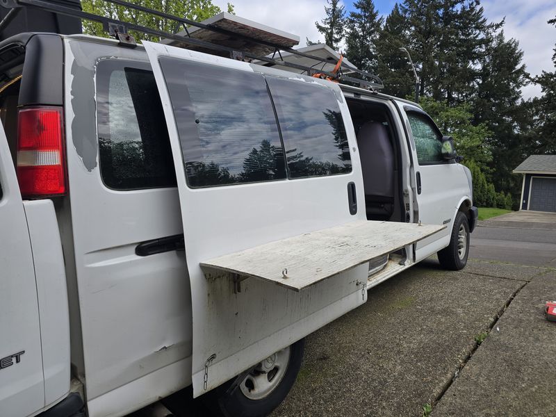 Picture 3/45 of a 2006 Chevy Express 2500 RV Camper Conversion - Needs Repair for sale in Gresham, Oregon
