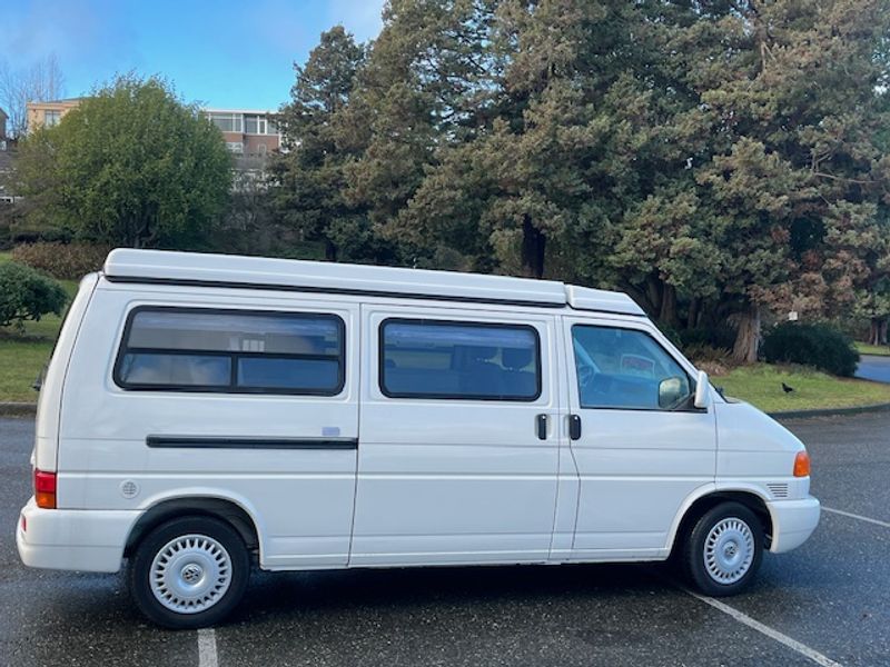 Picture 3/13 of a 2000 Volkswagen Eurovan for sale in Seattle, Washington
