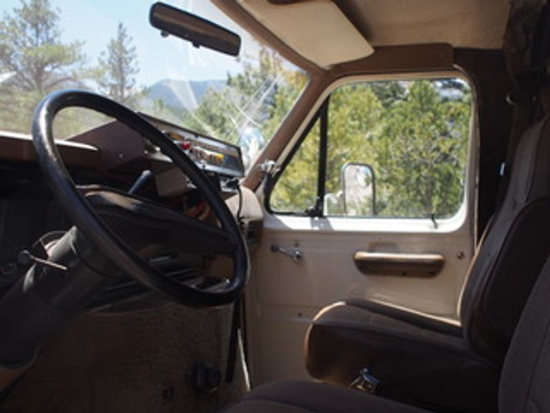 Picture 5/10 of a Ford Econline e350 for sale in Nathrop, Colorado