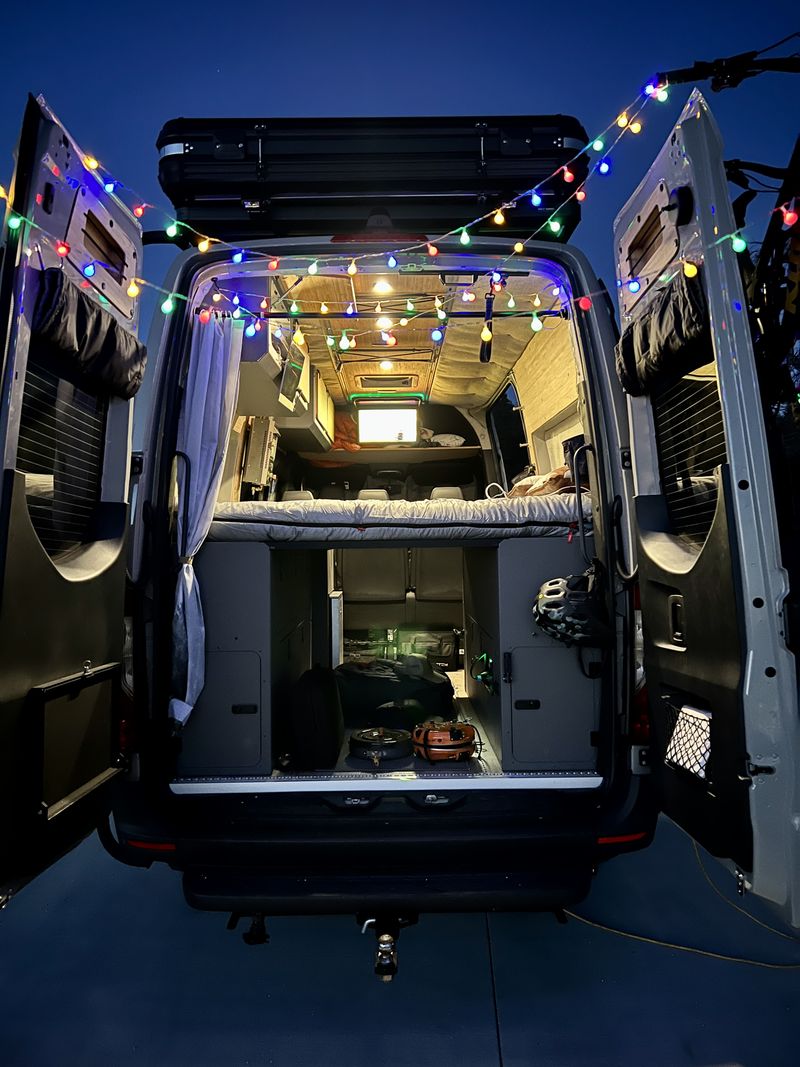 Picture 6/20 of a PRE-SALE 2022 4x4 Luxury Sprinter Traveler Sleeps/seats 5 for sale in San Clemente, California