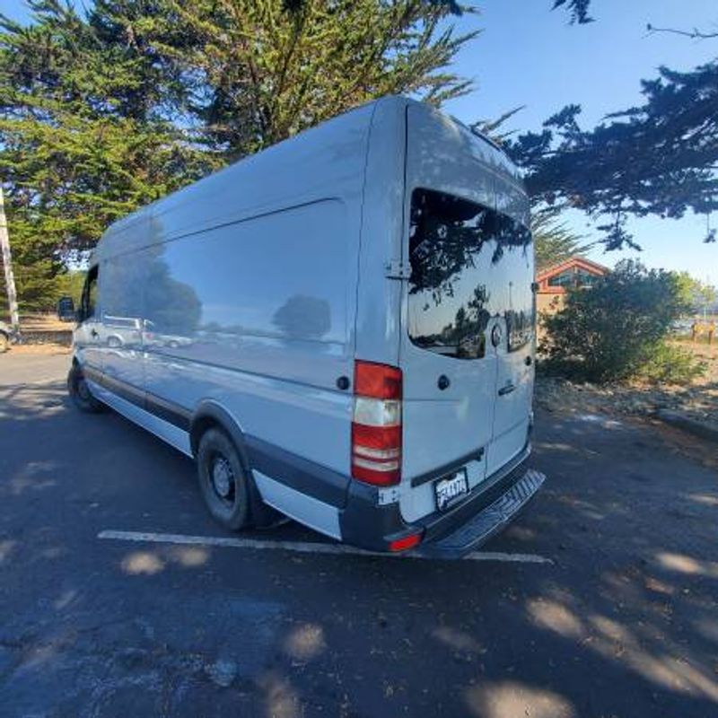Picture 5/13 of a 2011 Mercedes Sprinter 170 for sale in Trinidad, California