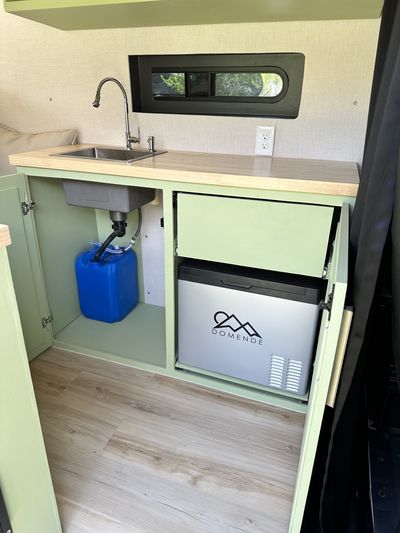 Picture 9/39 of a 2020 Ram ProMaster 2500 Off-Grid Camper Van for sale in Austin, Texas