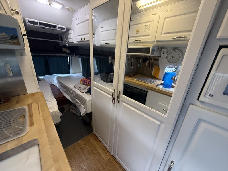 Picture 4/12 of a 2003 Dodge Great West Camper for sale in Long Beach, California