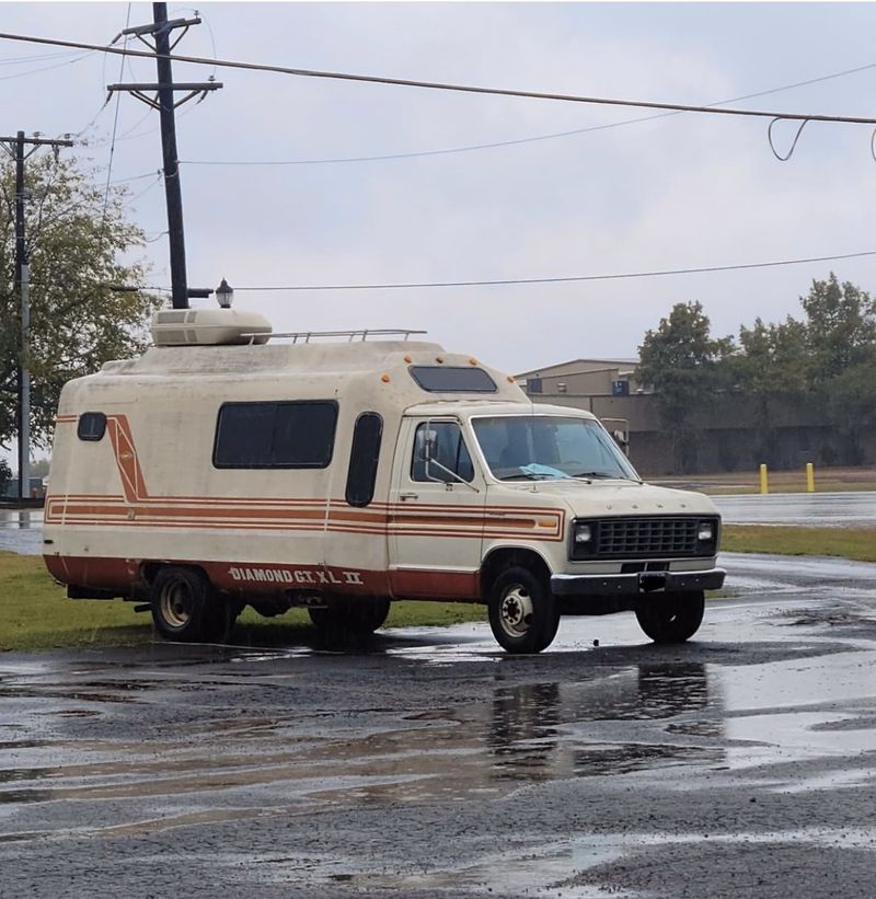 Picture 1/26 of a 1981 Ford Econoline Chassis RV for sale in Denton, Texas