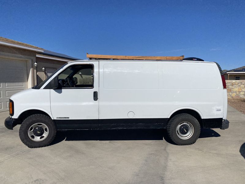 Picture 2/19 of a Camper Van  for sale in El Paso, Texas