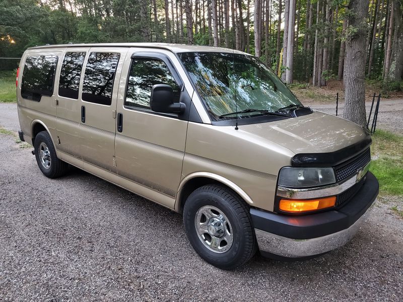 Picture 2/20 of a 2006 Chevrolet Express 4X4 AWD All Wheel Drive NO RUST for sale in Muskegon, Michigan