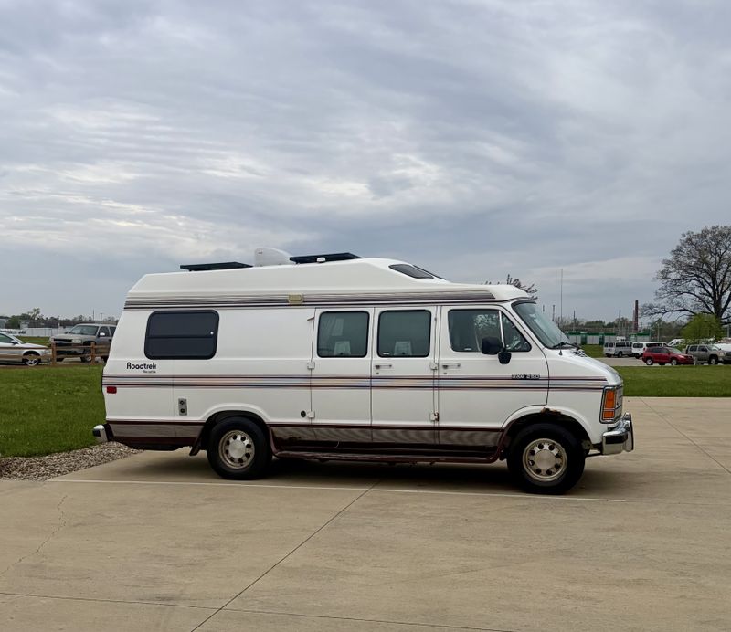 Picture 1/13 of a 1992 Roadtrek Low Miles for sale in South Bend, Indiana