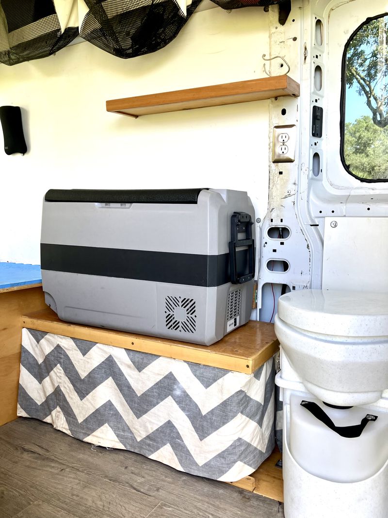 Picture 2/19 of a 2014 Dodge Ram Promaster Camper Van for sale in Charleston, South Carolina