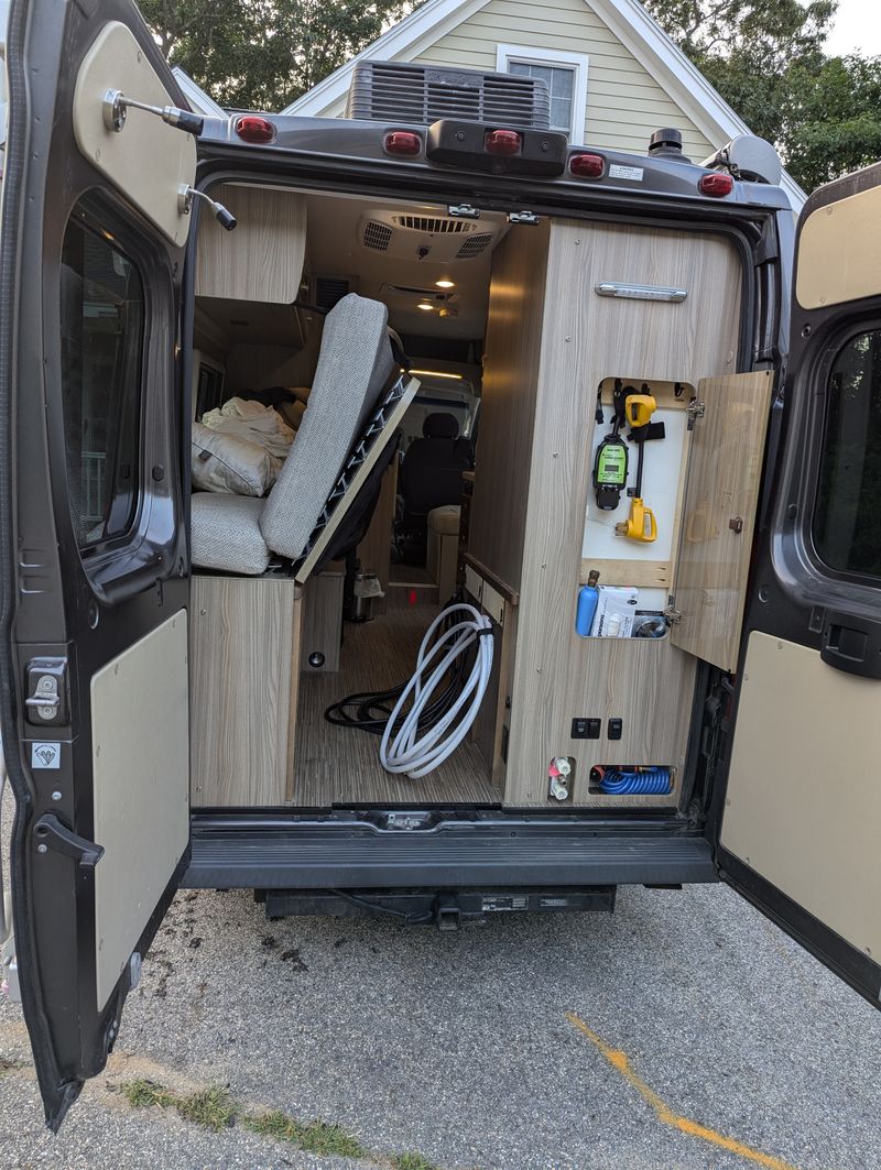 Picture 5/15 of a 2019 Winnebago Travato 59G Lithium upgrade for sale in Washington, District of Columbia