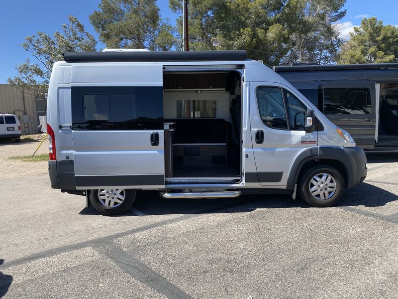 Picture 4/23 of a 2017 Carado Axion camper van for sale in Sierra Vista, Arizona