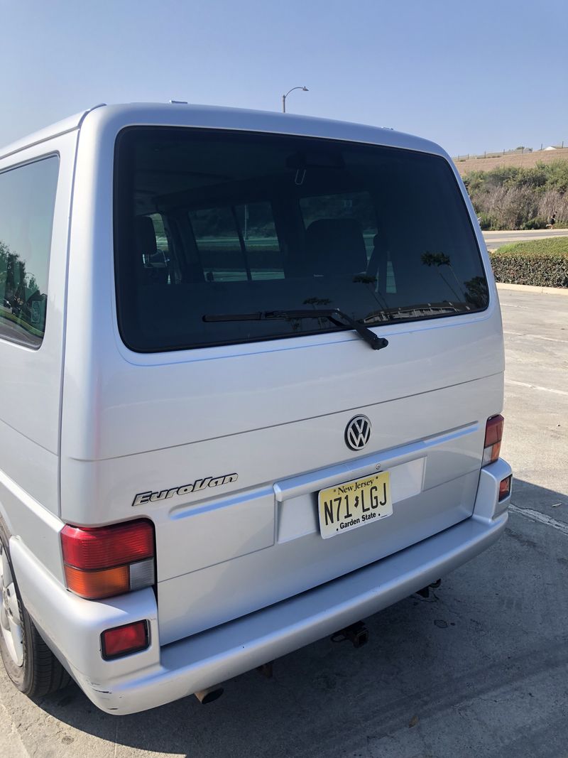 Picture 2/19 of a 2002 Volkswagen Eurovan MV for sale in Newport Beach, California