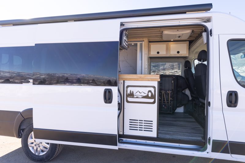 Picture 4/28 of a 2019 Ram ProMaster 3500 for sale in Orem, Utah