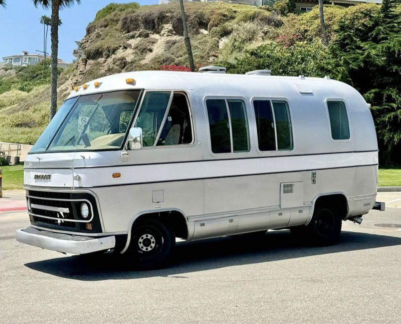 Picture 1/12 of a 1975 Airstream Argosy 20' for sale in Carlsbad, California