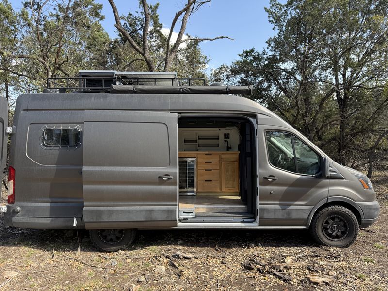 Picture 3/10 of a 2019 Ford Transit 250 - 148" Wheelbase for sale in Austin, Texas