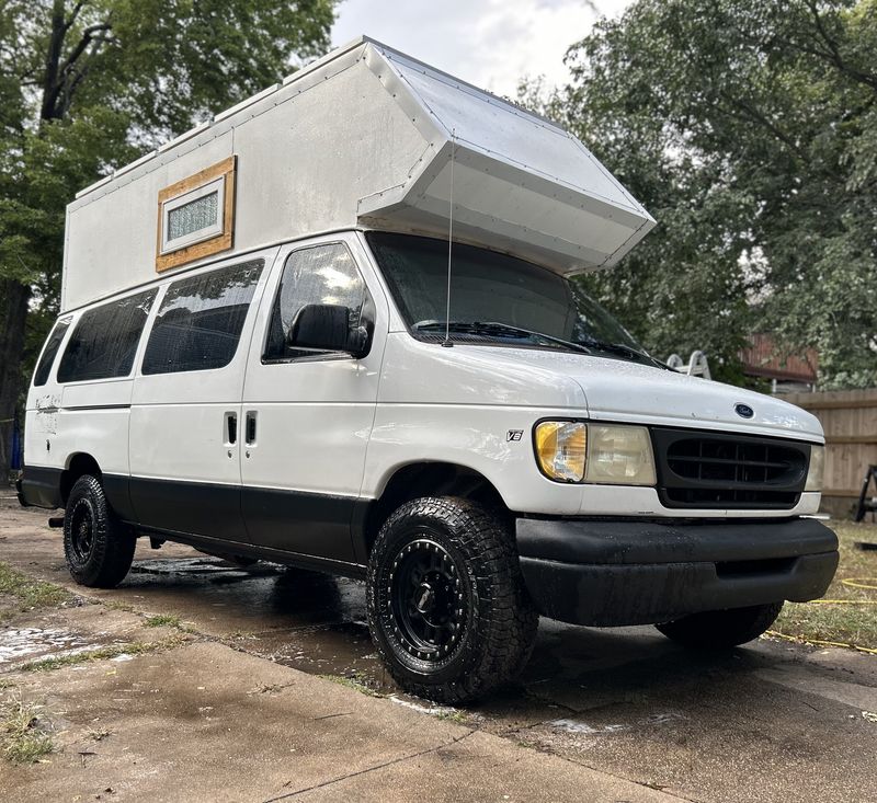 Picture 1/26 of a 1998 E350 Clubwagon Conversion for sale in Wichita, Kansas