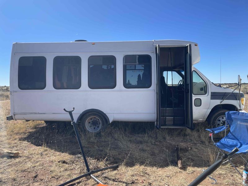 Picture 1/9 of a 1994 ford E-350 transit bus for sale in Sonora, California