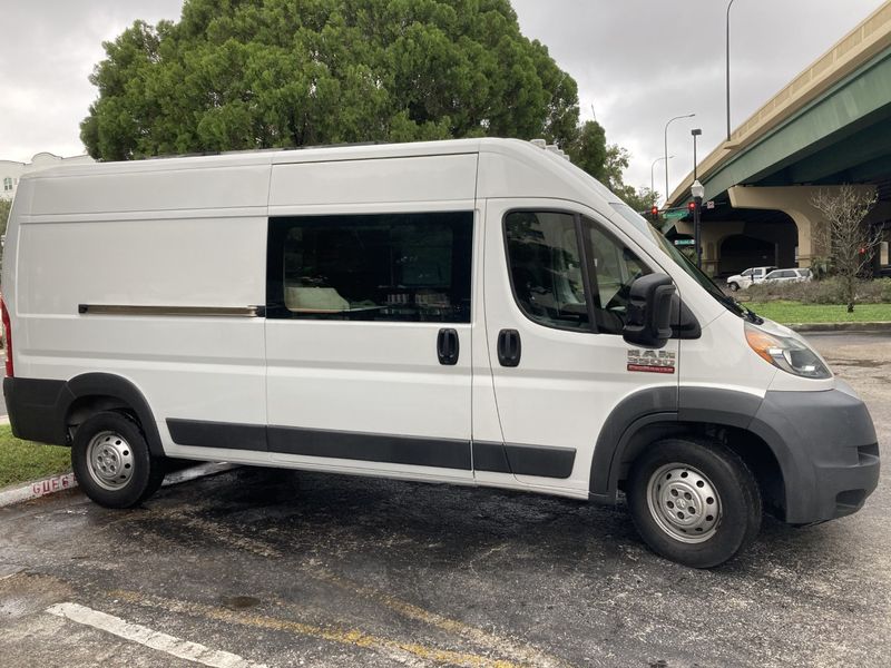 Picture 2/16 of a 2014 Dodge 3500 Good bones, no frills for sale in Orlando, Florida