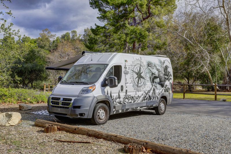 Picture 4/10 of a 2018 RAM ProMaster for sale in Mission Viejo, California