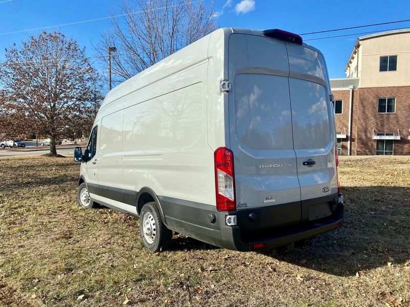 Picture 3/5 of a DISCOUNTED - 2023 NEW Avalanche Gray AWD Ford Transit HR EXT for sale in Fayetteville, Arkansas