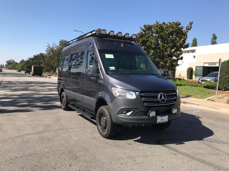 Picture 1/13 of a Mercedes  Sprinter High Roof 2500 4x4 2022 Mod. 1100A for sale in Montclair, California