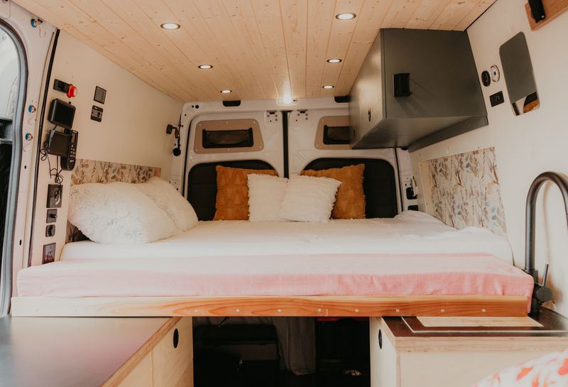 Picture 3/22 of a 2022 Mercedes-Benz Sprinter 144WB- Low Miles- Off Grid Ready for sale in Sacramento, California