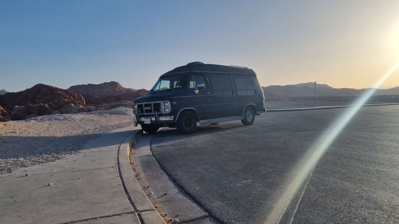 Picture 3/25 of a 1990 GMC G2500 vandura, 5.7l V8 aka. Betty for sale in Detroit, Michigan