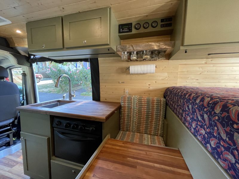 Picture 5/12 of a 2017 Promaster Off-grid and Low Miles for sale in Portland, Oregon
