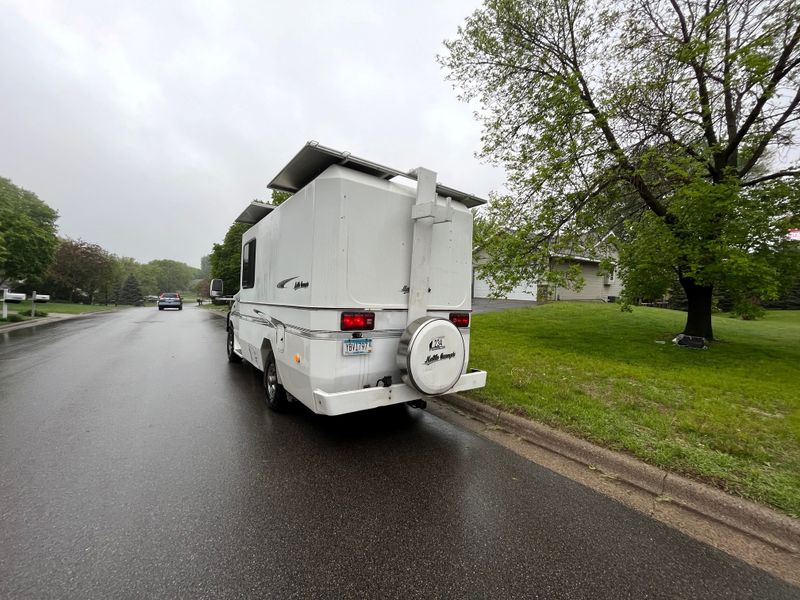 Picture 4/14 of a 2000 E350 superduty camper van for sale in Minneapolis, Minnesota