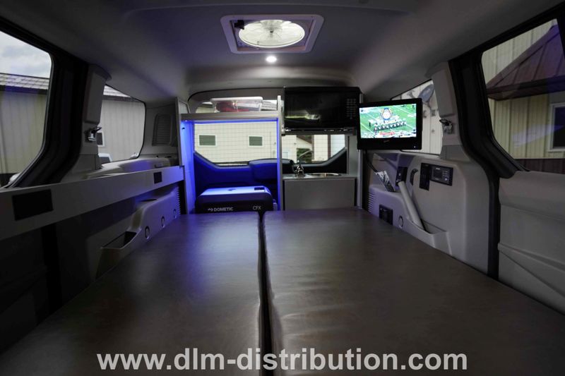 Picture 4/34 of a 2023 Ford Transit Connect Mini T Campervan for sale in Lake Crystal, Minnesota