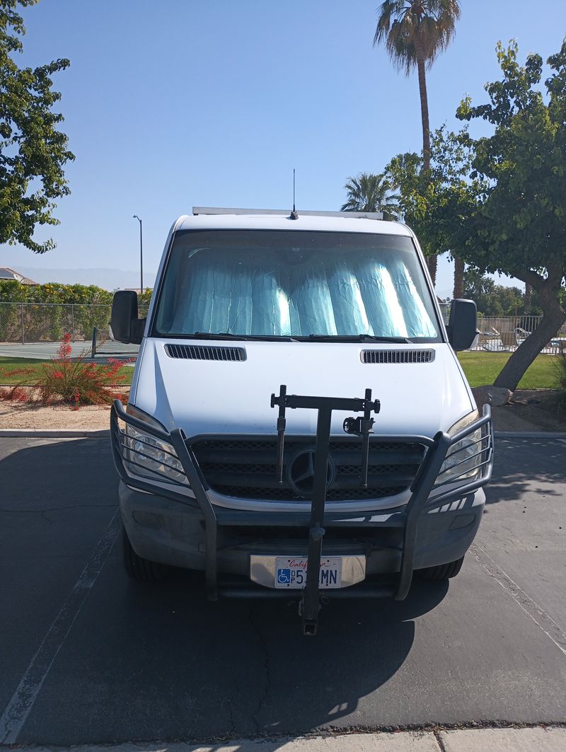 Picture 2/17 of a 2008 Sprinter Van for sale in Palm Springs, California