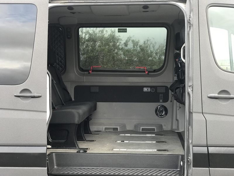 Picture 5/35 of a Sprinter 4x4 - Baja ready! for sale in Huntington Beach, California