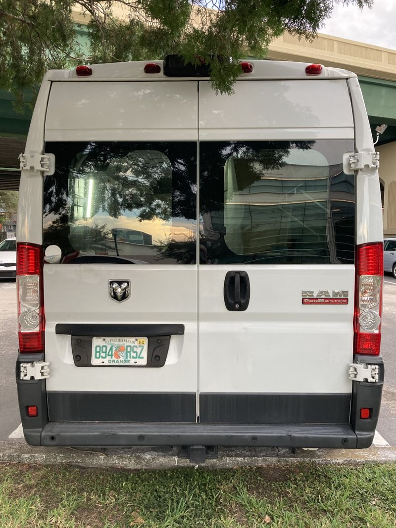 Picture 4/16 of a 2014 Dodge 3500 Good bones, no frills for sale in Orlando, Florida