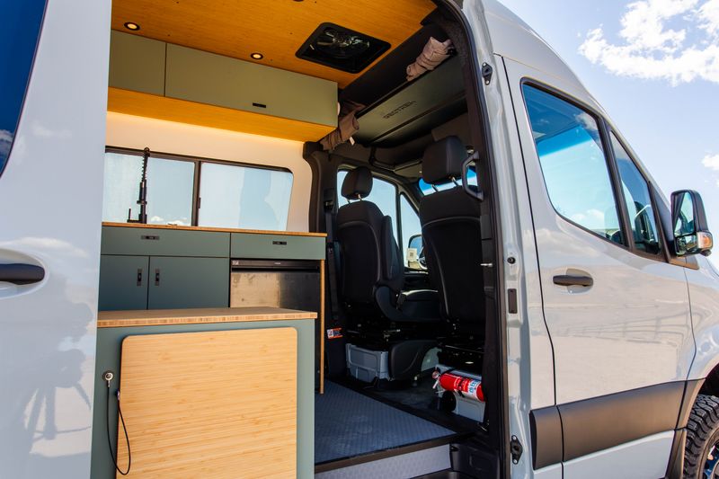 Picture 2/11 of a 2026 Geotrek Flatiron AWD for sale in Boulder, Colorado