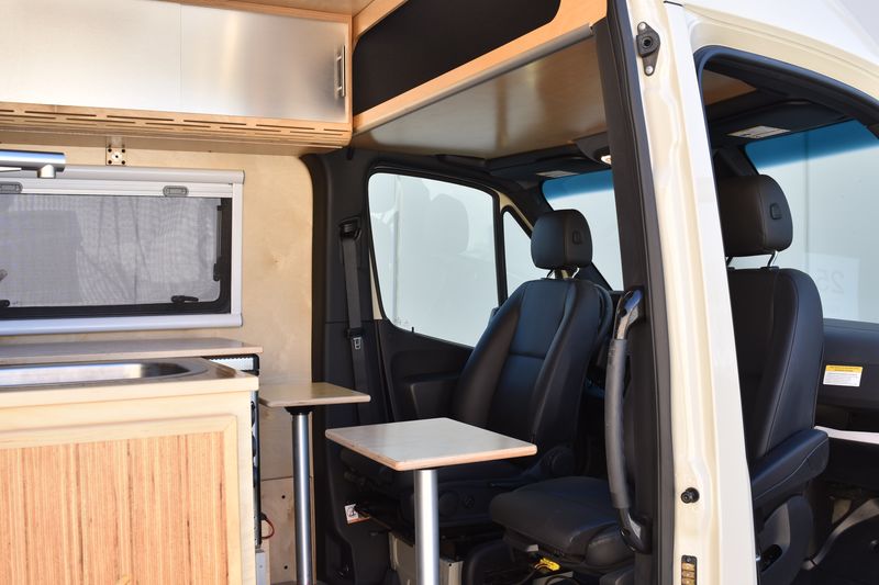 Picture 2/32 of a Low mileage 4x4 Sprinter 144 for sale in Tucson, Arizona