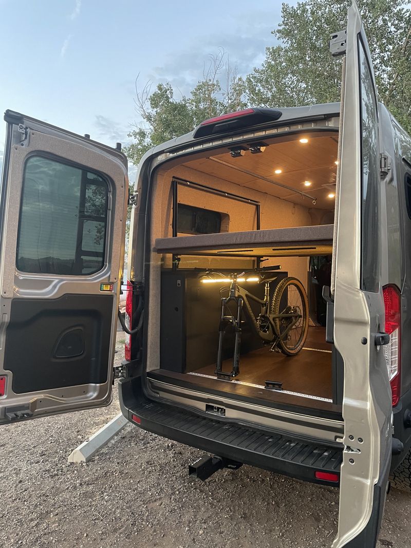 Picture 4/8 of a 2020 AWD Ford Transit for sale in Berthoud, Colorado