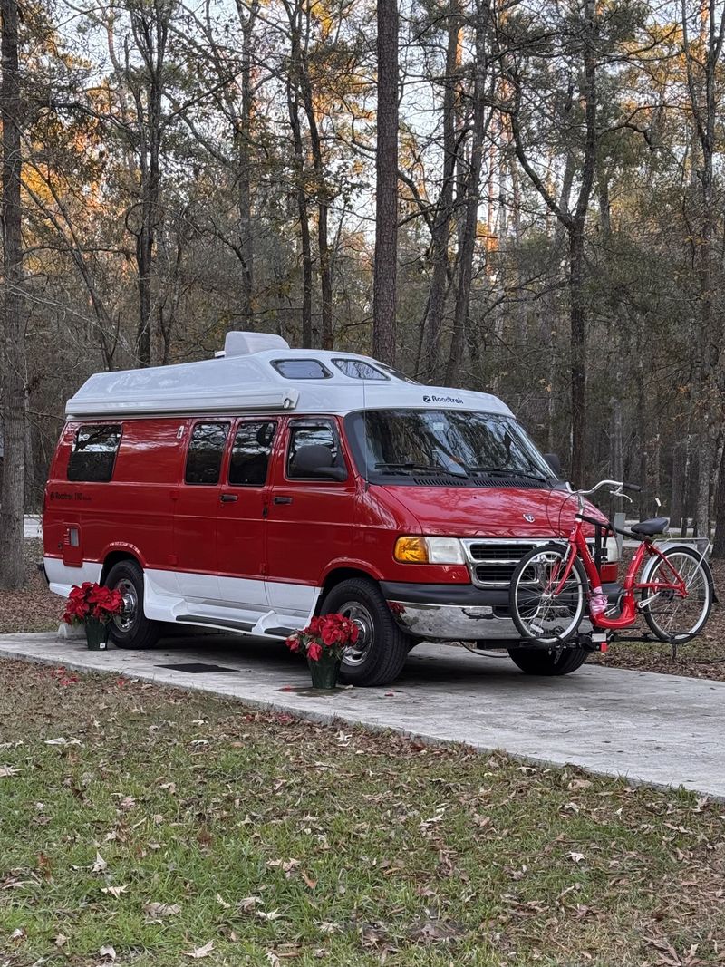 Picture 1/21 of a 2000 Roadtrek 190 Popular (Dodge Ram 3500) for sale in Spring, Texas