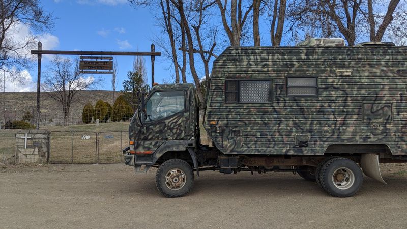 Picture 2/8 of a 2001 Mitsubishi Fuso FG 4x4 for sale in Boise, Idaho