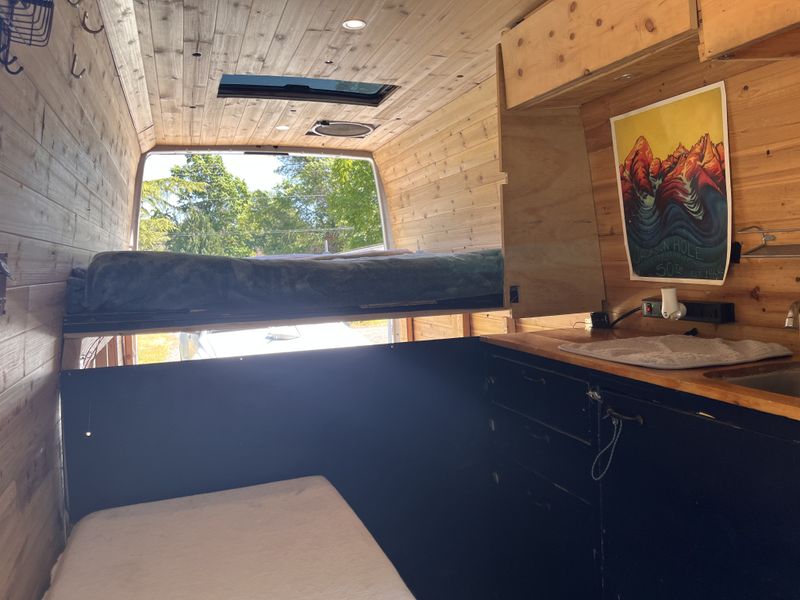 Picture 4/12 of a 2006 Dodge sprinter 2500 158 wb super high roof for sale in Ferndale, Washington