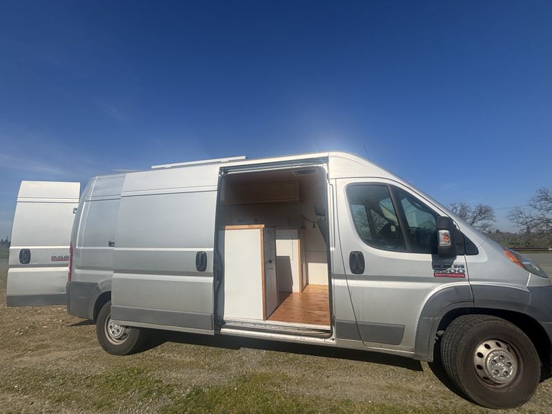 Picture 1/21 of a 2018 RamPromaster 2500 159wb for sale in Carmichael, California