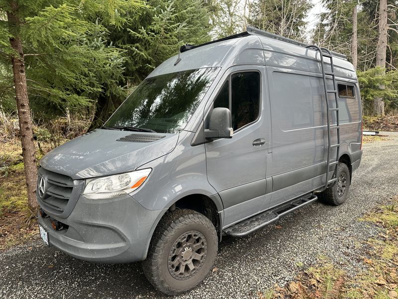 Picture 3/13 of a 2020 4WD Sprinter Van 25K miles  144" WB for sale in Seaside, Oregon