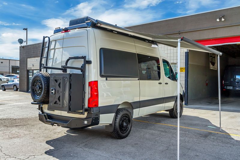 Picture 3/15 of a 2021 Mercedes Sprinter 4x4 Pebble Grey                       for sale in Salt Lake City, Utah
