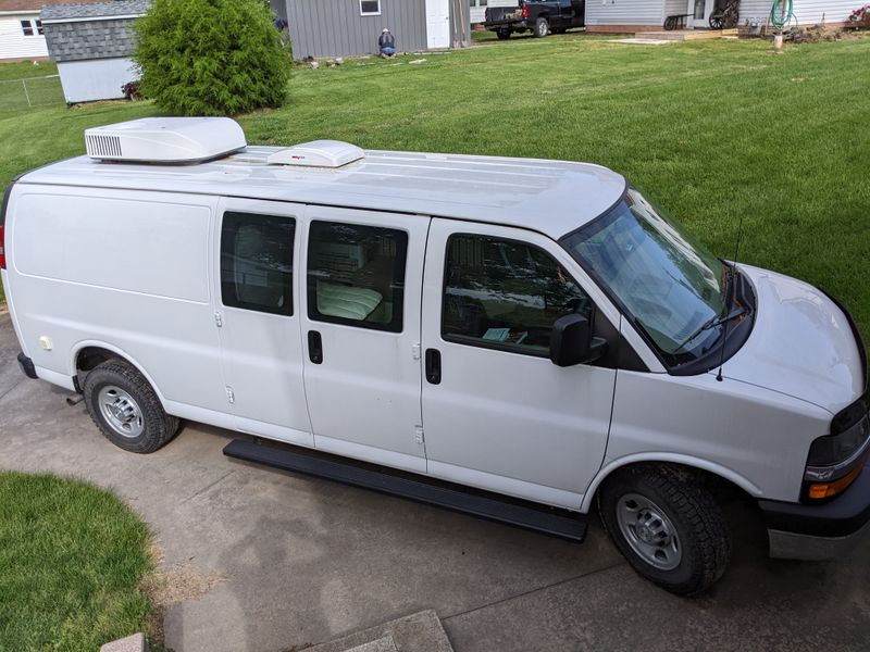 Picture 1/18 of a 2016 Chevy Express for sale in Pinckneyville, Illinois