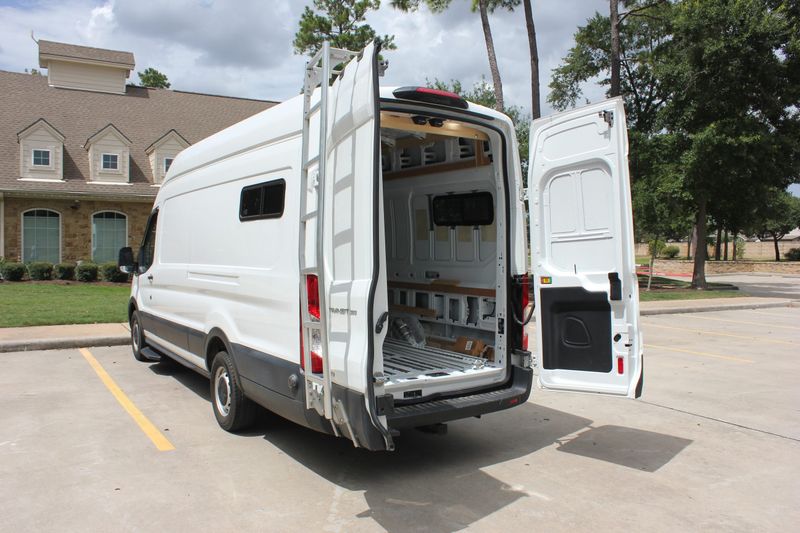 Picture 4/9 of a Beautiful 2020 FORD TRANSIT 350 3D CARGO EXT VAN for sale in Spring, Texas