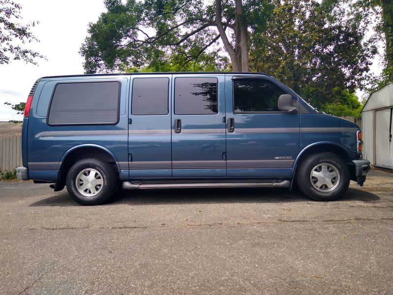 Picture 2/25 of a 1998 Chevy Express 1500 Conversion Van (sleeper) for sale in Tallahassee, Florida