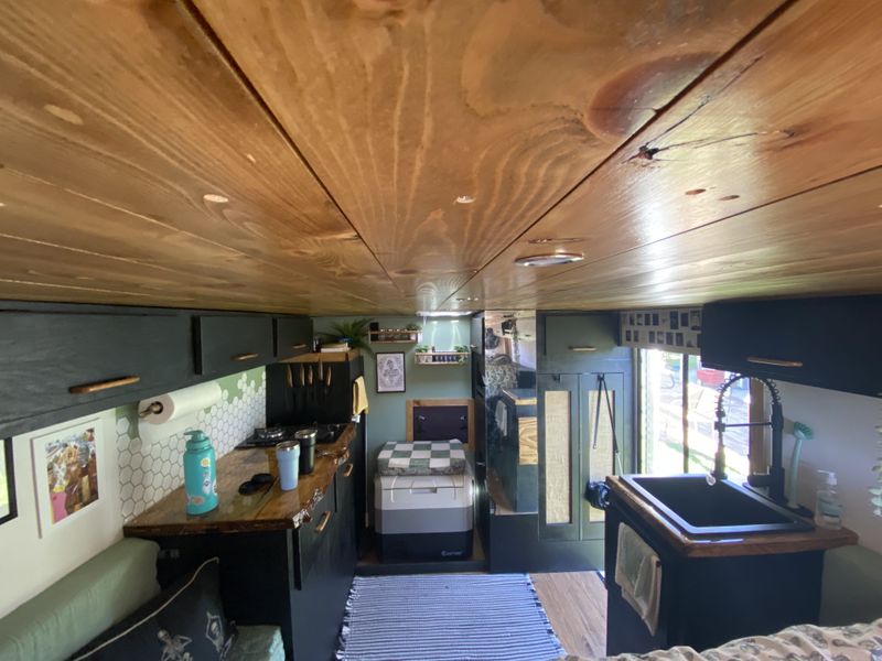 Picture 4/12 of a 2003 F350 6.0L Coverted Ambulance for sale in Salt Lake City, Utah
